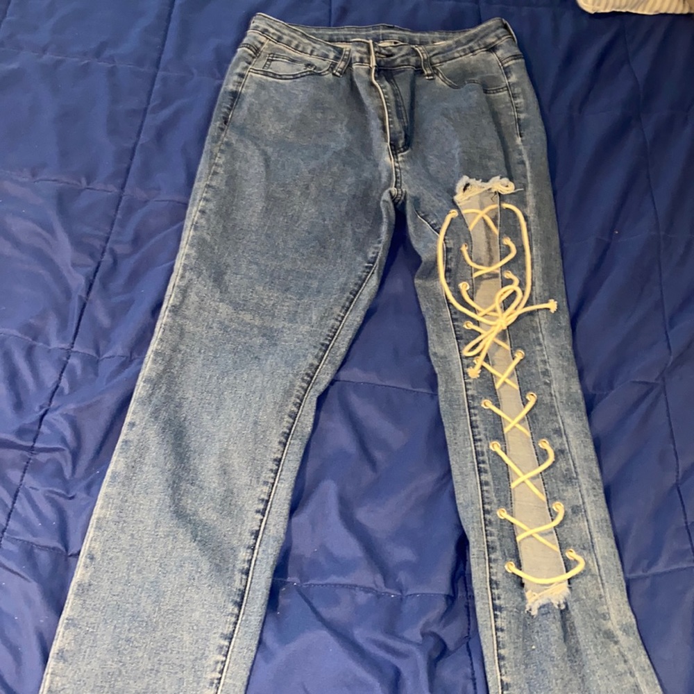 Women’s Lace Up Jeans